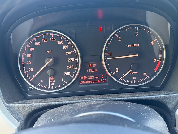 BMW 320d 6 of 7