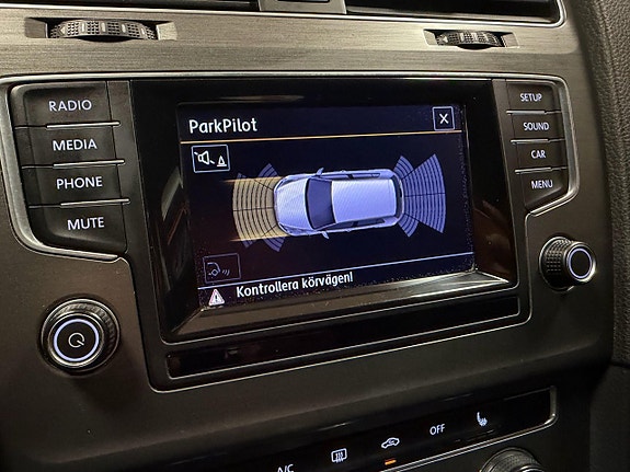 Volkswagen Golf I 16 of 27