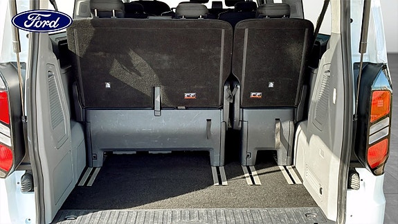 Ford Custom Tourneo 10 of 11