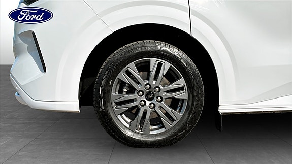 Ford Custom Tourneo 9 of 11