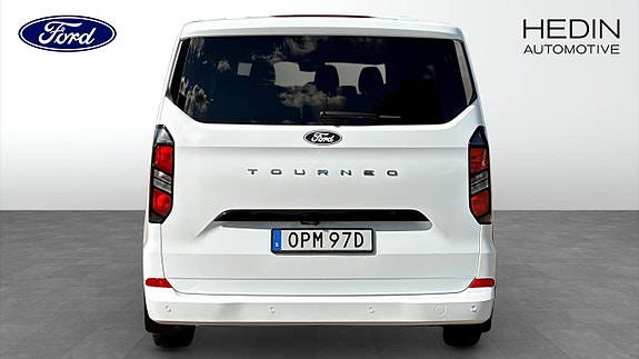 Ford Custom Tourneo 7 of 11
