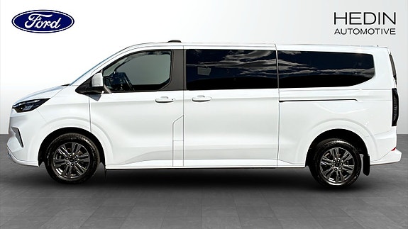Ford Custom Tourneo 6 of 11