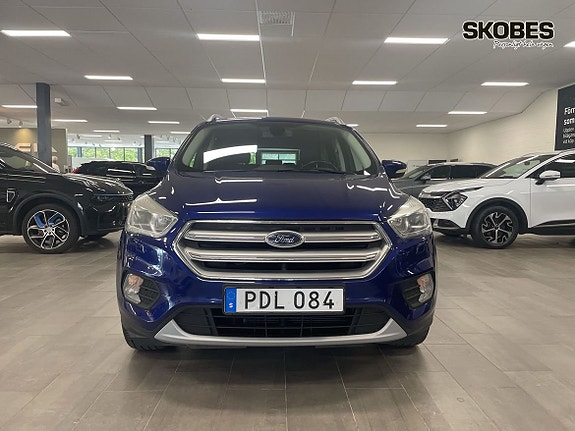 Ford Kuga 2 of 18