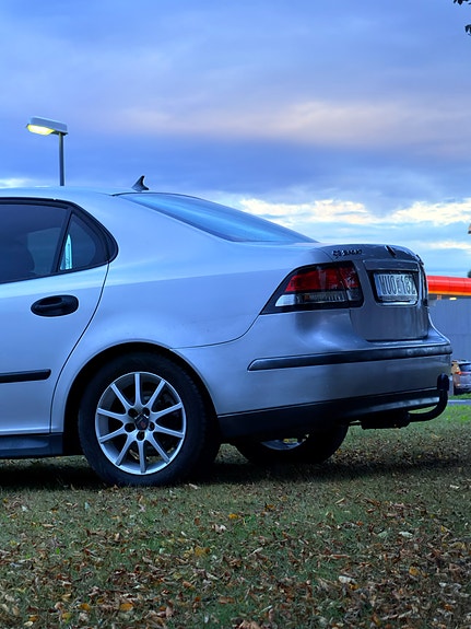 Saab 9-3 2 of 8
