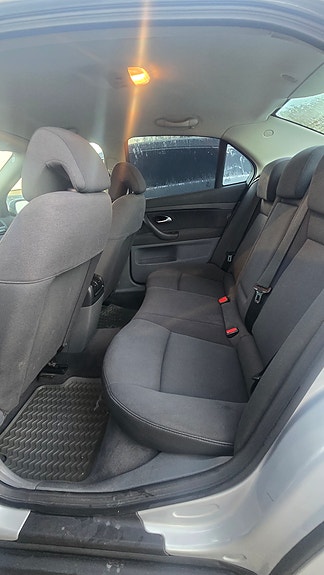 Saab 9-3 8 of 8