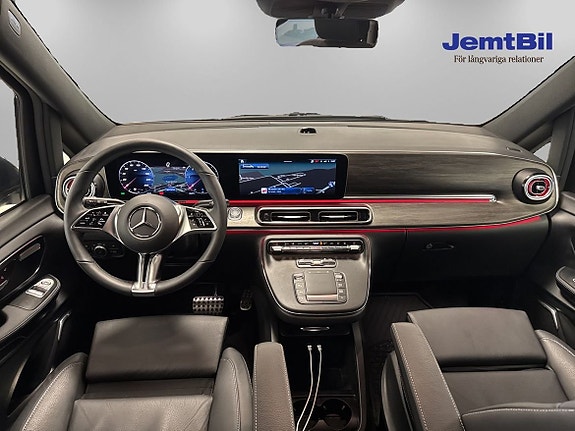 Mercedes-Benz Vito 108 9 of 16