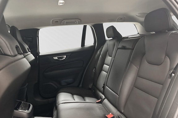 Volvo V60 4 of 22