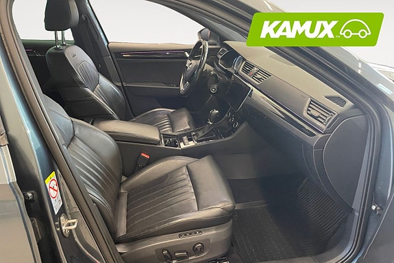 Skoda Superb 15 of 26