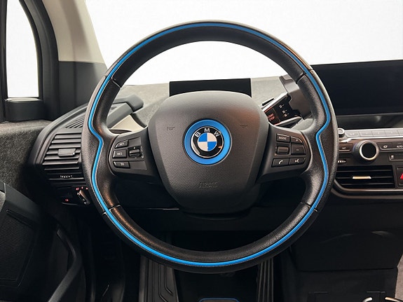 BMW i3s 23 of 30