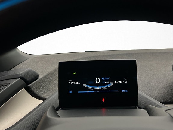 BMW i3s 17 of 30