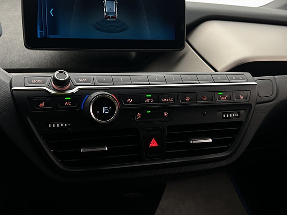 BMW i3s 21 of 30