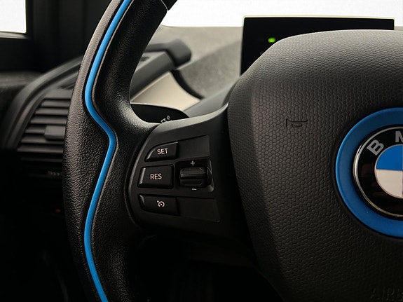 BMW i3s 22 of 30