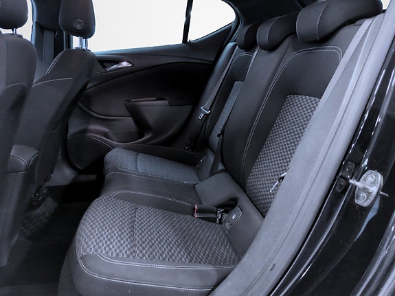Opel Astra 14 of 16