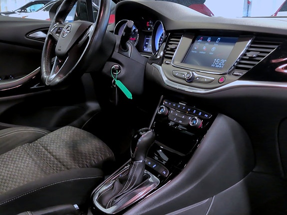 Opel Astra 13 of 16