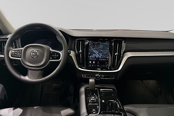 Volvo V60 9 of 15