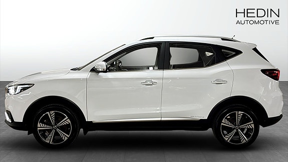 MG ZS 6 of 9