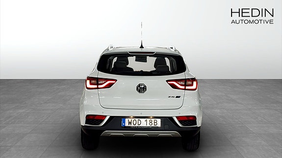 MG ZS 7 of 9
