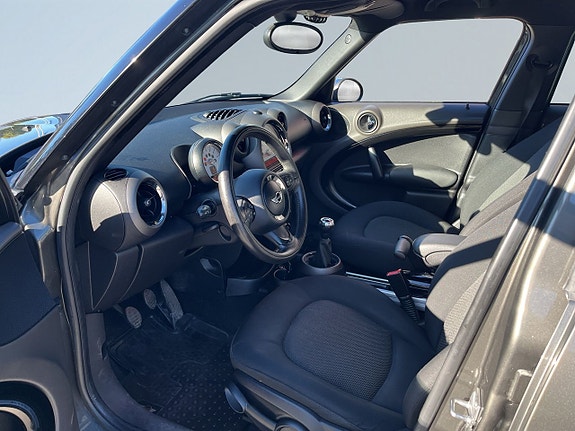 MINI Countryman Cooper 7 of 18