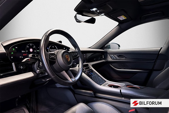 Porsche Taycan 4S 17 of 20