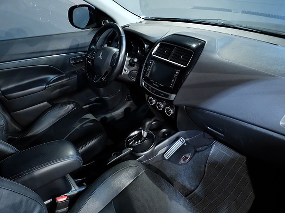 Mitsubishi ASX 7 of 11