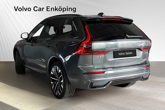Volvo XC60 4 of 30