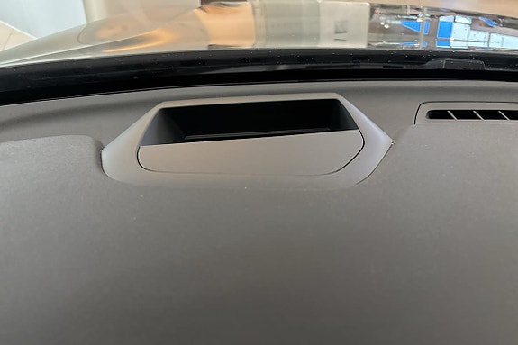 Volvo XC60 23 of 30