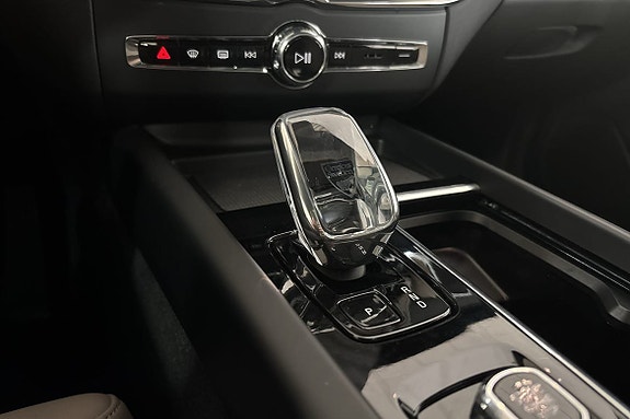 Volvo XC60 29 of 30