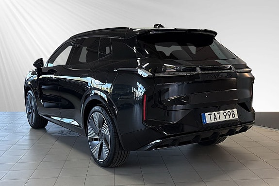 Lynk & Co 08 4 of 27