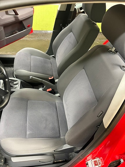 Volkswagen Polo 8 of 12