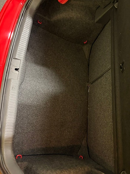 Volkswagen Polo 11 of 12