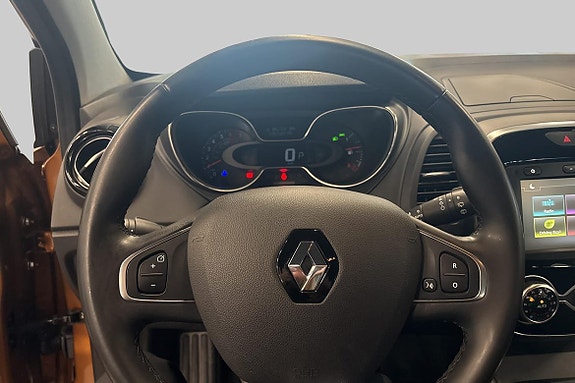 Renault Captur 9 of 20