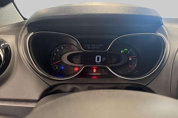 Renault Captur 10 of 20