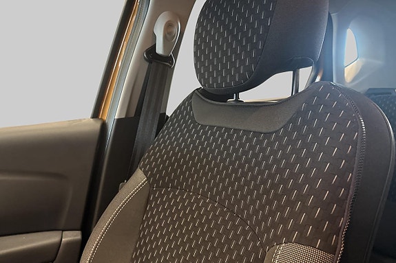 Renault Captur 16 of 20