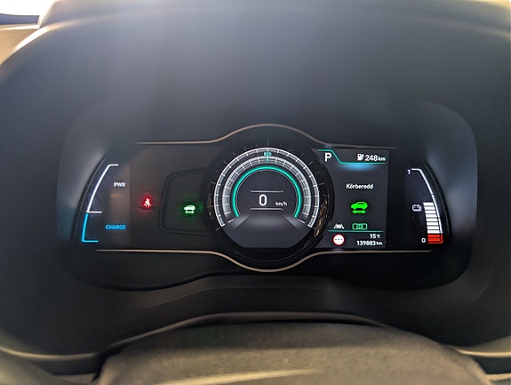 Hyundai Kona 10 of 12