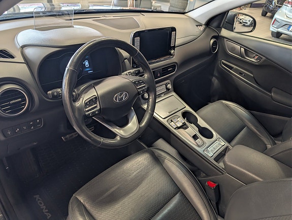 Hyundai Kona 7 of 12