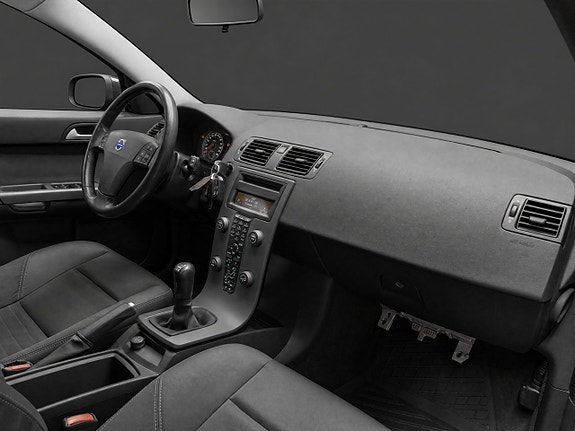 Volvo V50 15 of 16