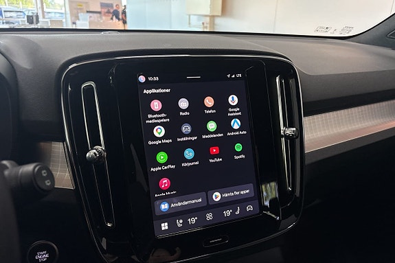 Volvo XC40 22 of 24