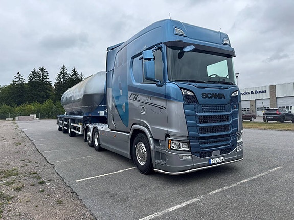 Scania S650 A6X2 2 of 7