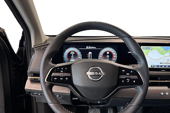 Nissan Ariya 11 of 21