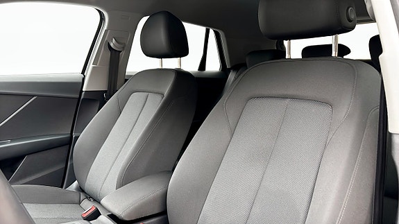 Audi Q2 9 of 15
