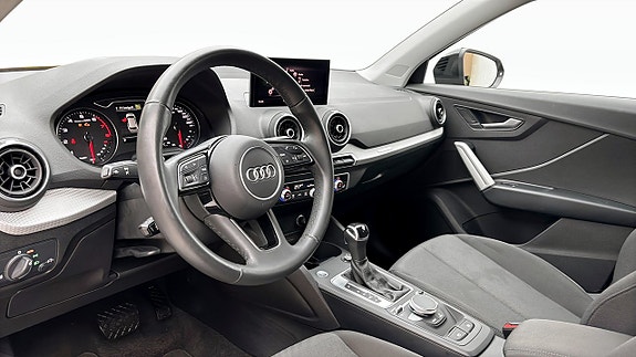 Audi Q2 7 of 15