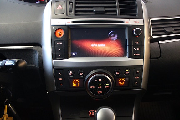 Toyota Verso 12 of 15