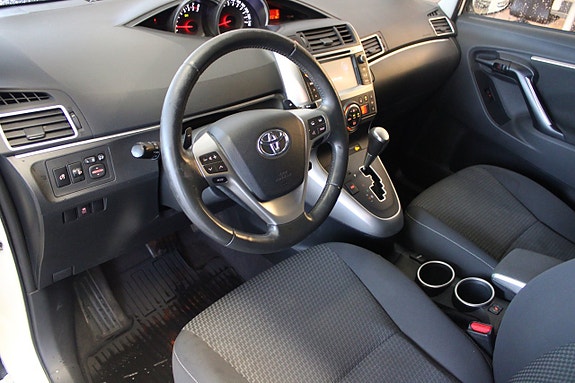 Toyota Verso 6 of 15