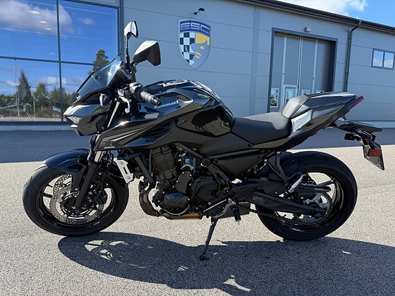 Kawasaki Z650 S Sportpaket 165 mil - Köp Online 8 of 17