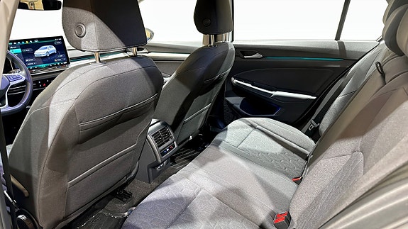 Volkswagen Golf I 11 of 19