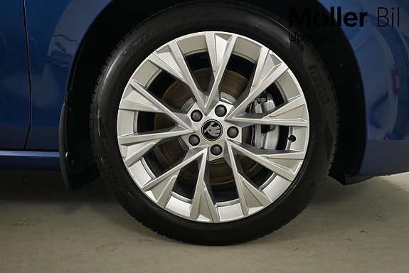 Skoda Superb 8 of 10