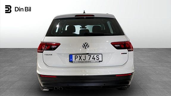 Volkswagen Tiguan 5 of 13