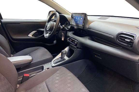 Toyota Yaris 7 of 21