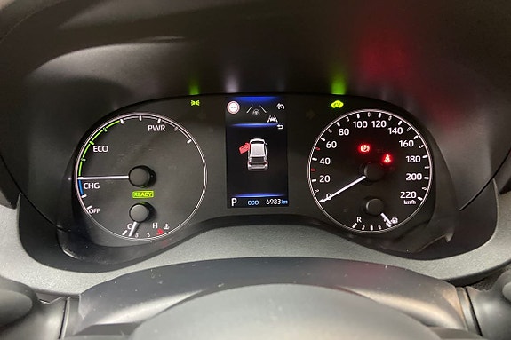 Toyota Yaris 16 of 21