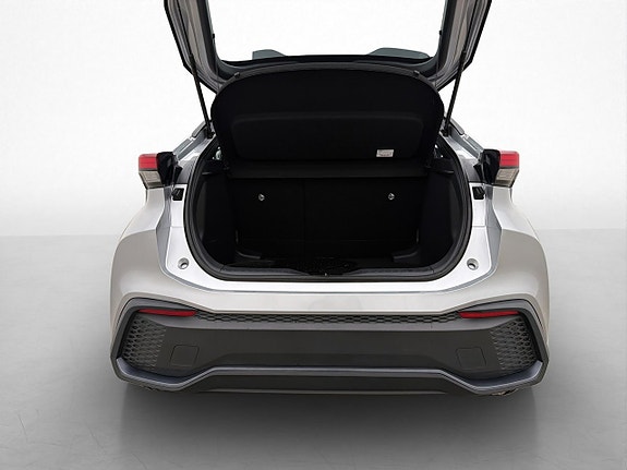 Toyota C-HR 17 of 29
